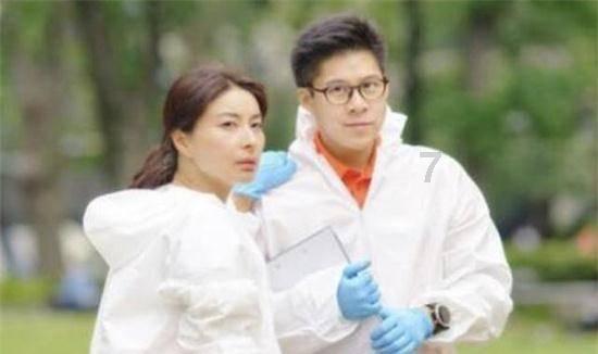 男孩期末成绩不理想 用小纸条“委婉”告诉妈妈 妈妈：我没动手 机会留给明年