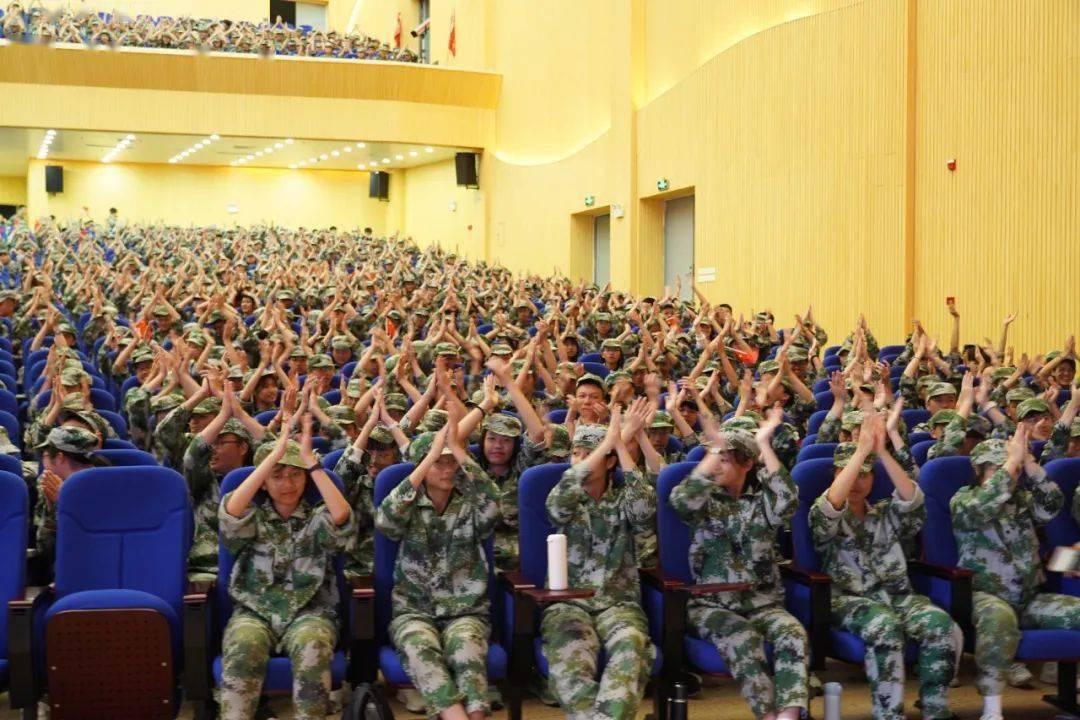 怎么才能让孩子静下心来游戏画面