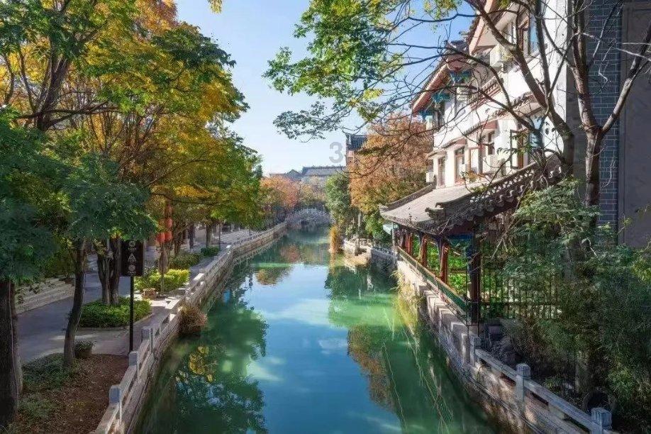 经纬恒润跌2.29% 2022年上市募资36亿元